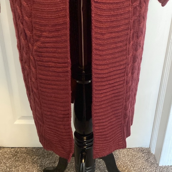 Maroon Long Cable Knit Cardigan Sweater Sz L NWOT - Picture 4 of 11